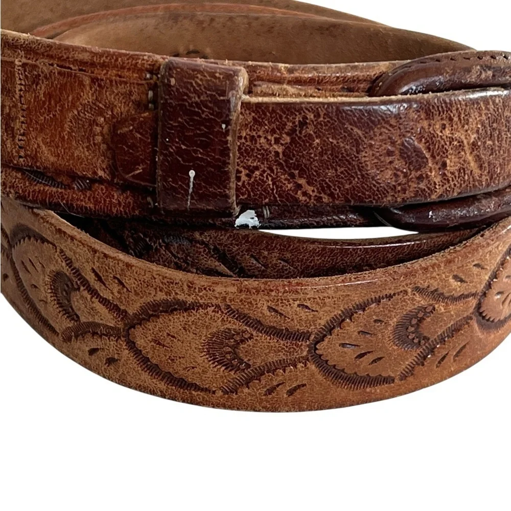 Vintage 36 Full Grain Leather Horsehide Paris Western Style Belt